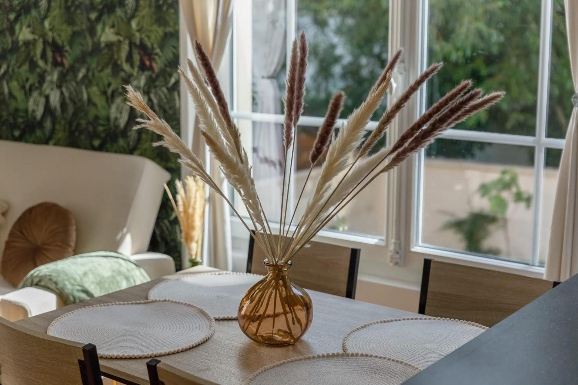 Joli Appartement De Vacances Ecouen ภายนอก รูปภาพ