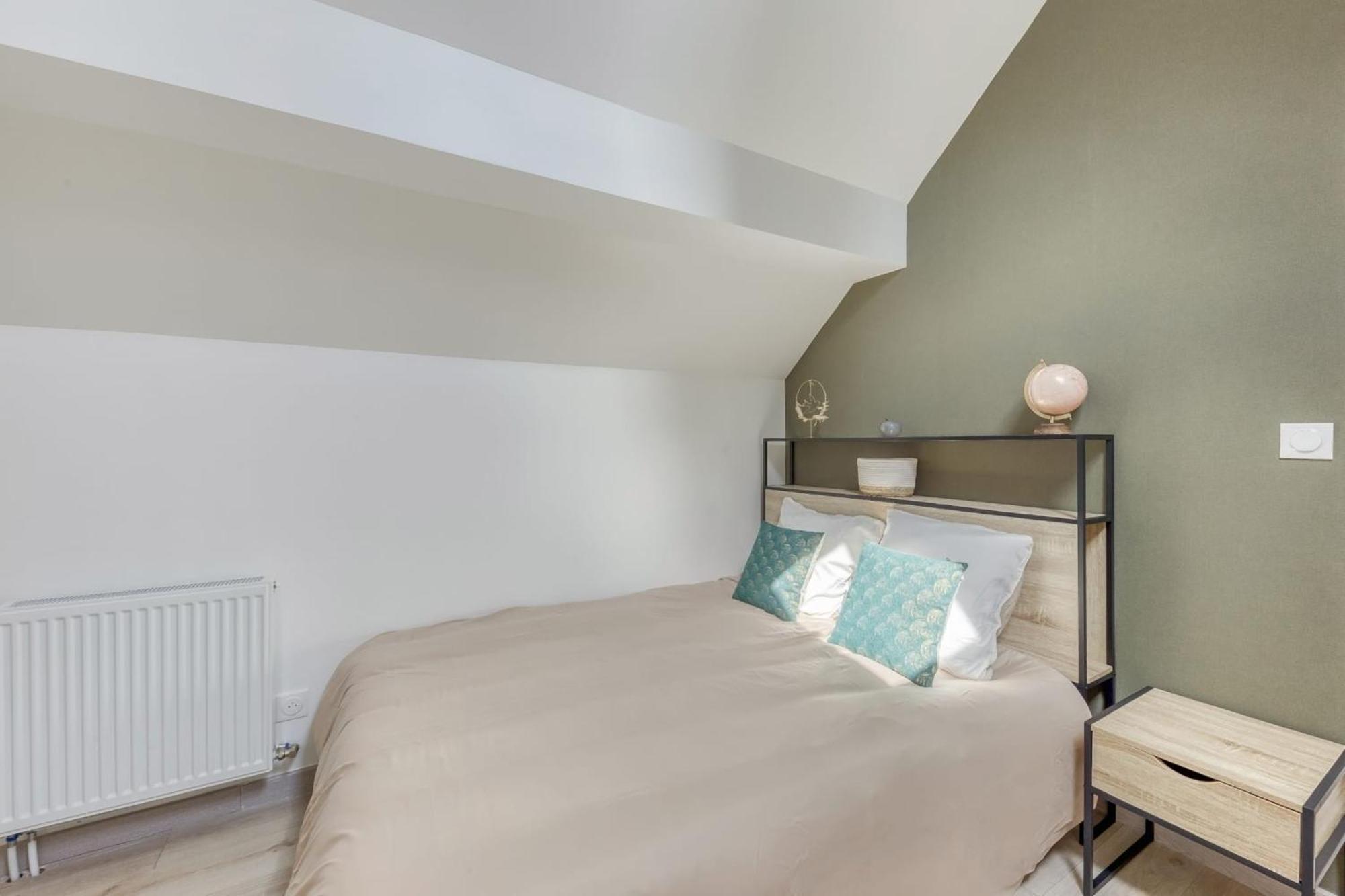 Joli Appartement De Vacances Ecouen ภายนอก รูปภาพ